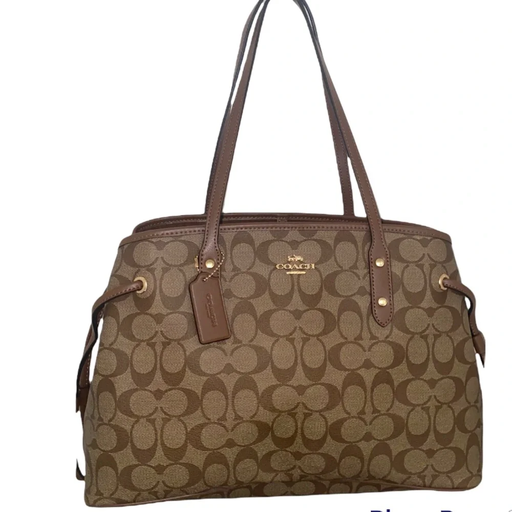💯 authentic Coach Women's Signature Drawstring Carryall